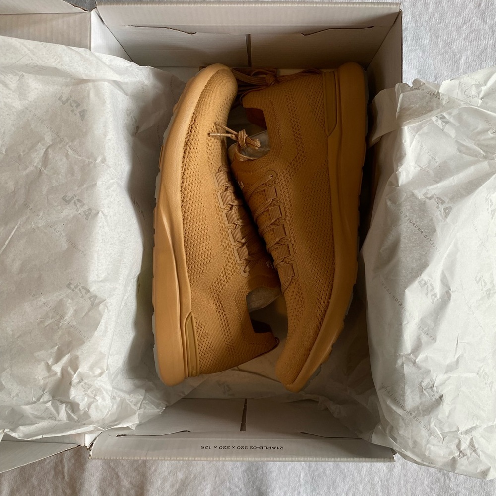 Men's Techloom Breeze Athletic Sneakers in Tan/Pristine
